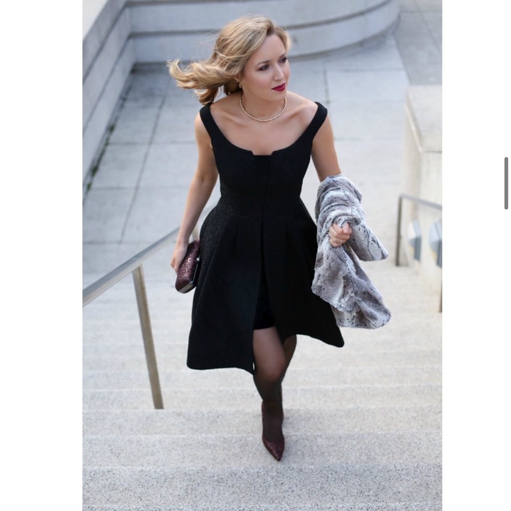 COPY - White House & black market LACE FIT & FLARE DRESS